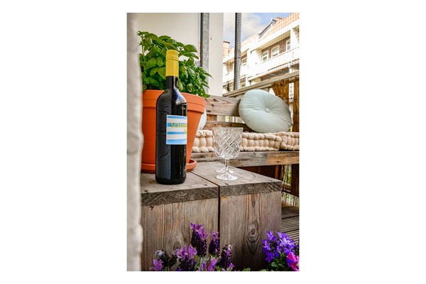 Medium property photo - Djambistraat 11-1, 1094 AW Amsterdam